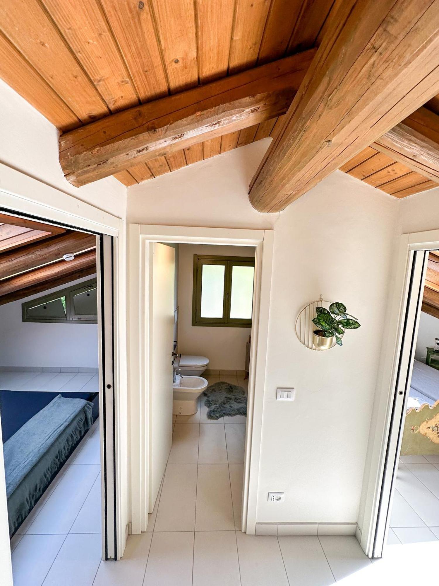 Вилла Just Langhe Casa Barolo Новелло Экстерьер фото