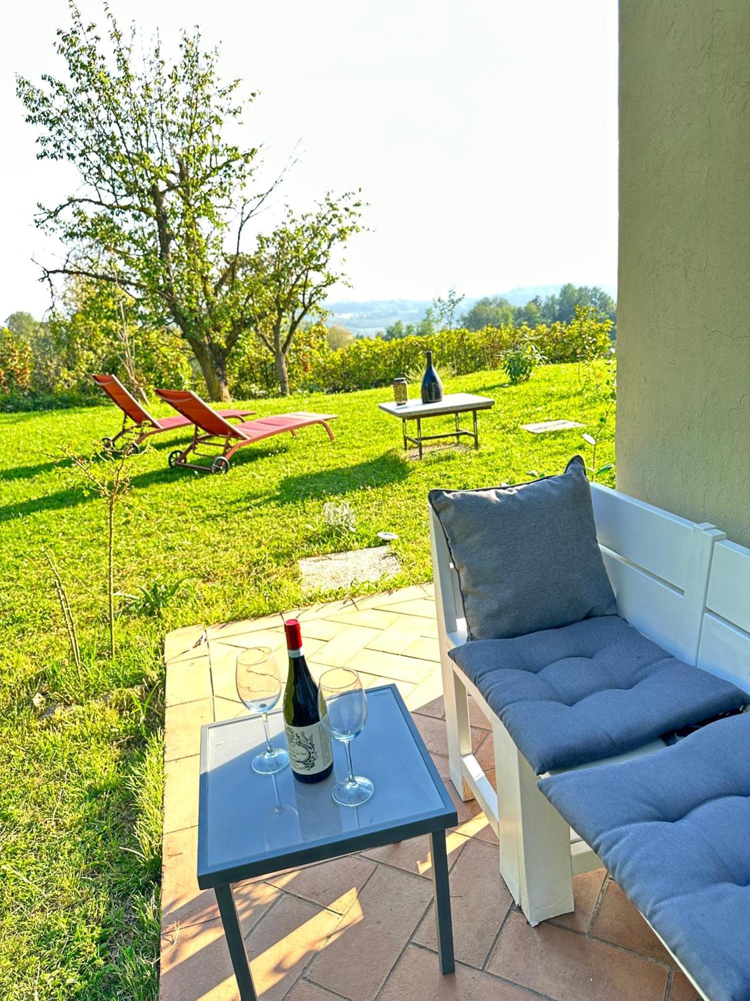 Вилла Just Langhe Casa Barolo Новелло Экстерьер фото